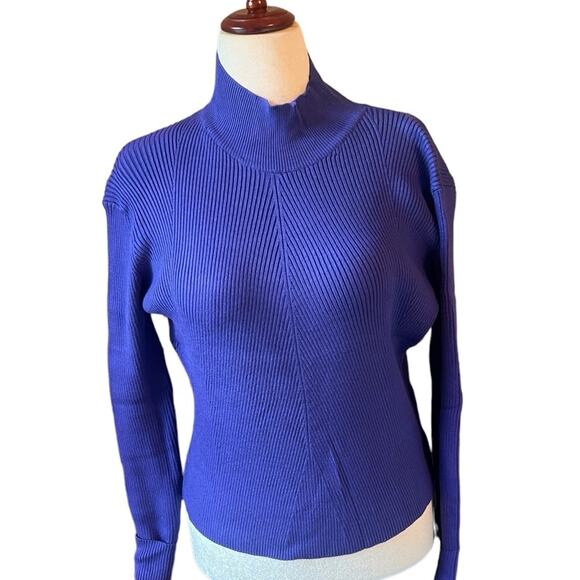 NWT RIHOAS The Solid Mock Neck Knit Top - Purple Medium - Picture 3 of 11